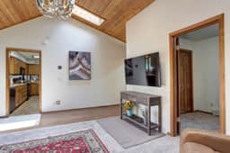 Rock Lodge