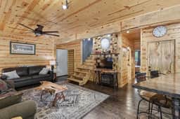Ponderosa Suite - Image 3