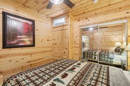 Hill View Suite