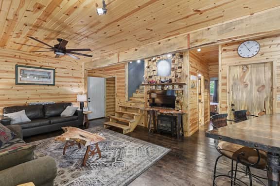 Ponderosa Suite - Image 3